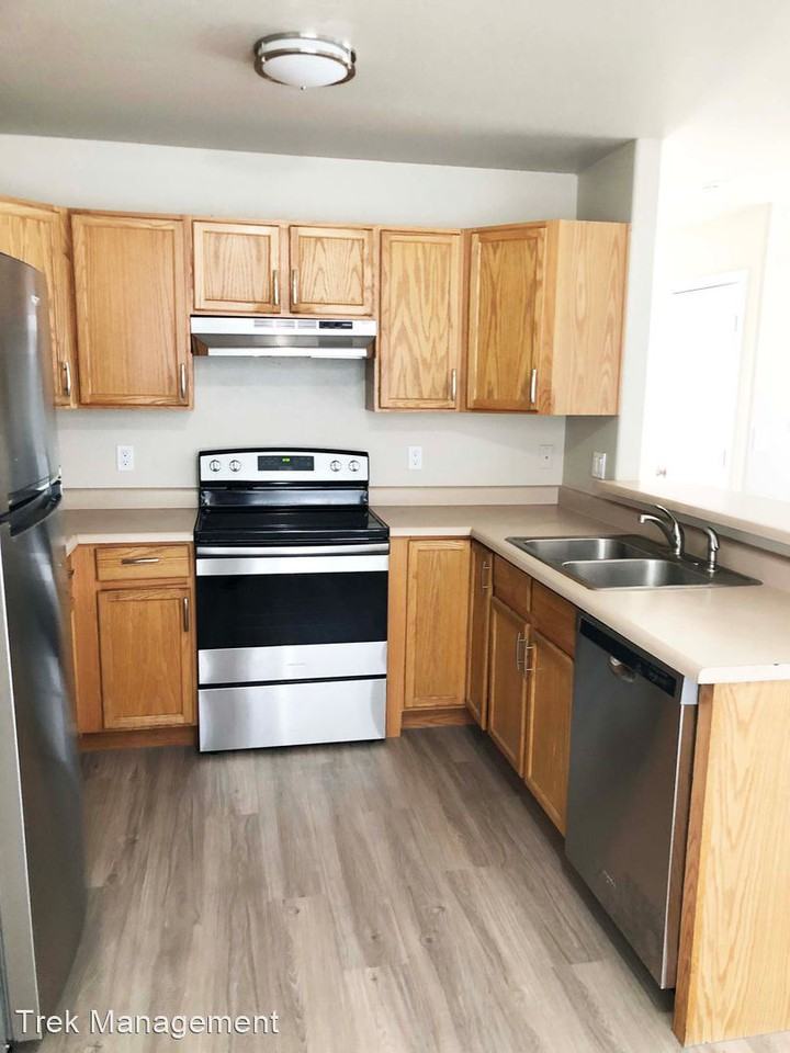 2111 Northmoor Terrace, Pueblo - Photo 2 of 8