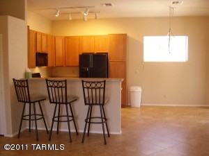 2977 W Desert Glory Dr - Photo 3 of 5