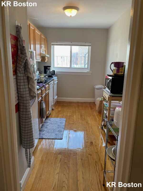 Selkirk Rd. & Chiswick Rd #4 - Photo 2 of 29