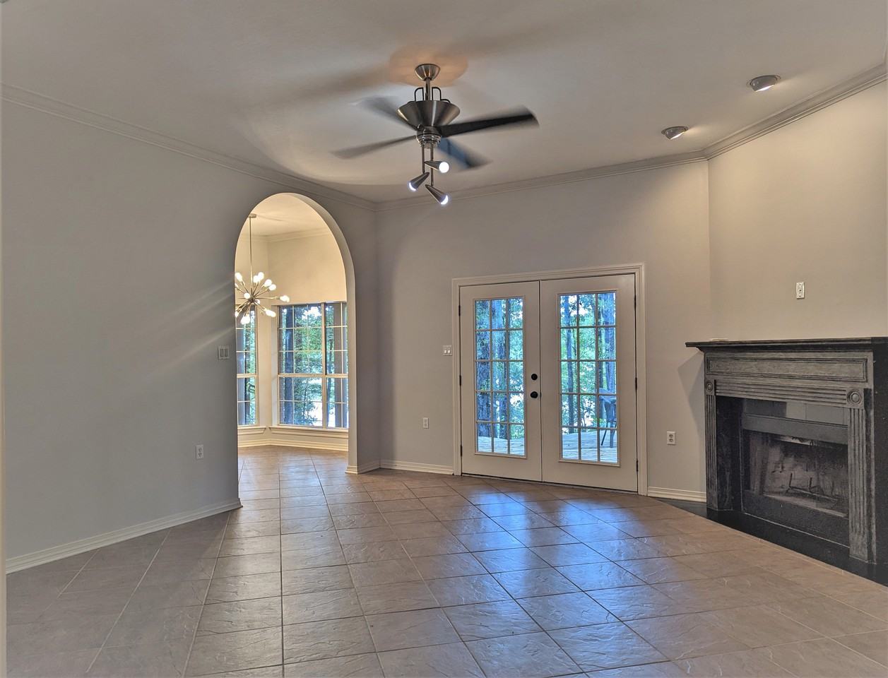 131 Fair Lake Dr - Photo 3 of 29