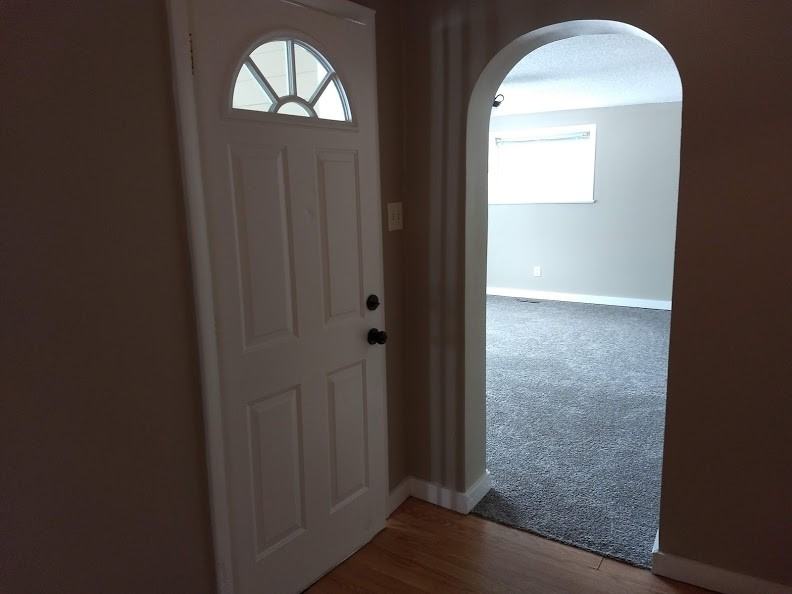 514 Cochrane St - Photo 2 of 16