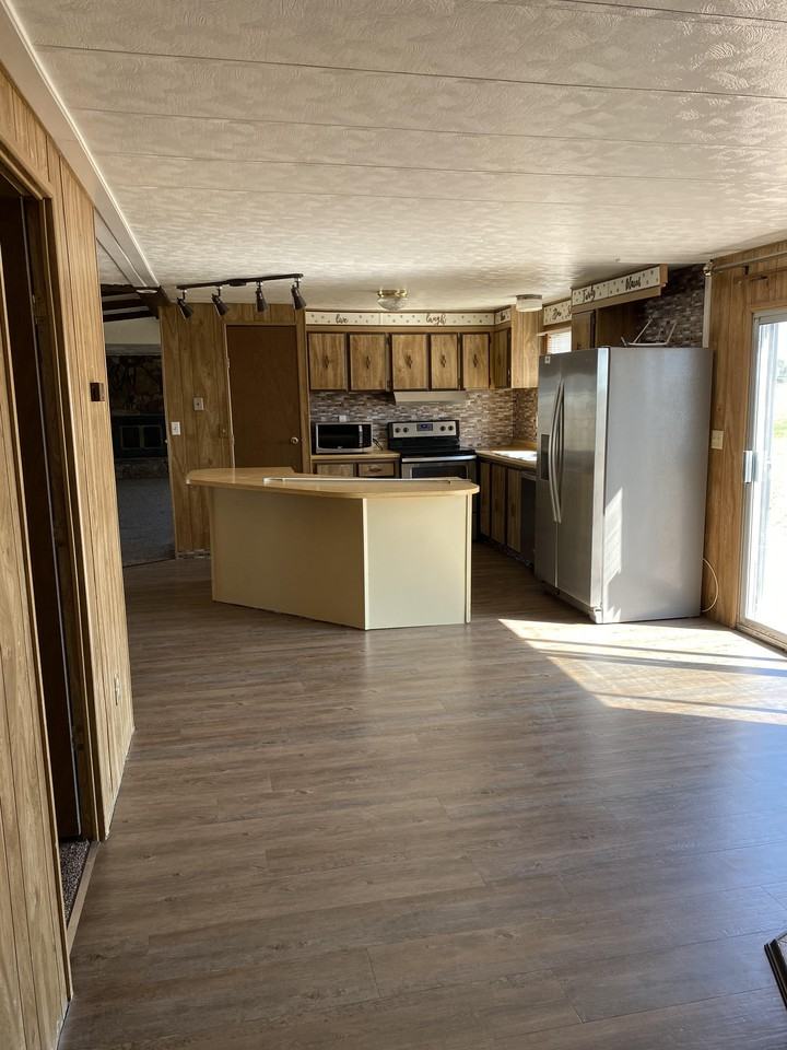 2562 Saint Anthony Road - Photo 4 of 16