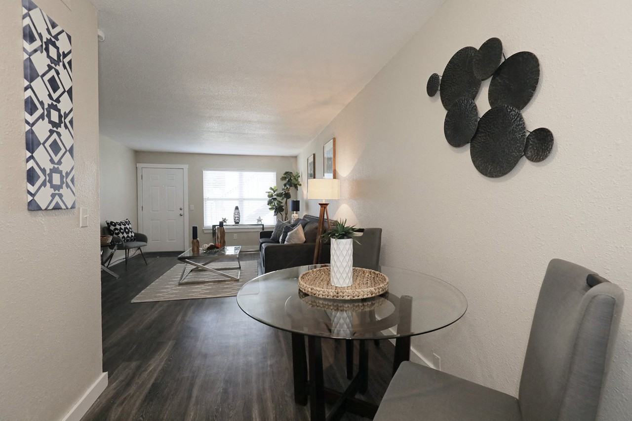 Bennett Pointe - Photo 3 of 17