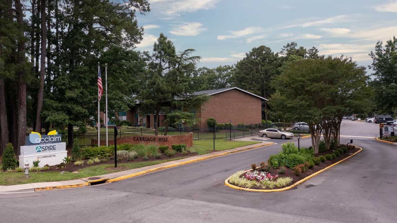 Acclaim at  Carriage Hill - Photo 2 of 45