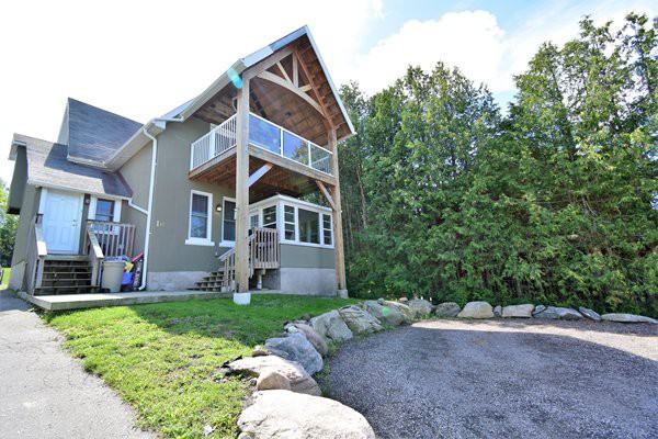 Water St. Duplex Apartments 10 Water St, ON L9M 1V6