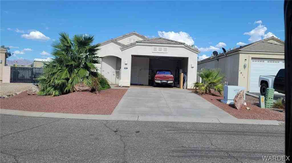 1807 E Lipan Cir, Fort Mohave, AZ 86426 3 Bedroom House for 1,500