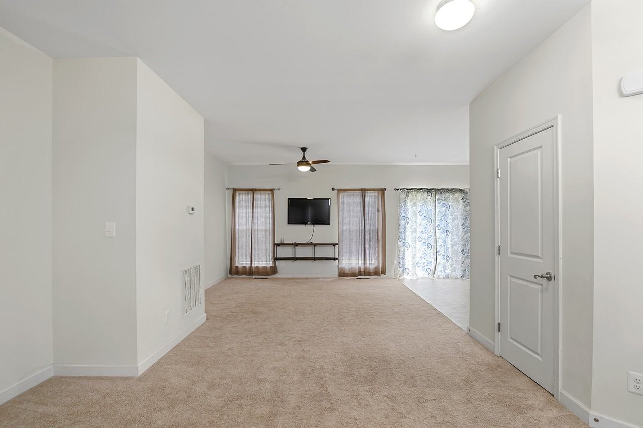 37 Naomi St #1 - Photo 2 of 24