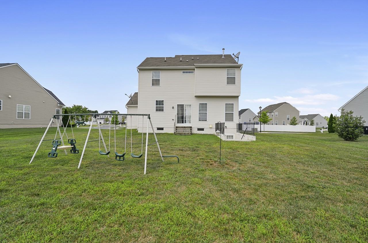 37 Naomi St #1 - Photo 3 of 24