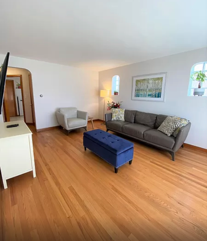 5808 W Newport Ave - Photo 2 of 9