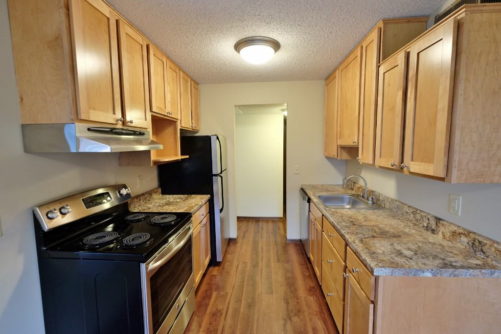 Shelard Village Apartments - Photo 3 of 50