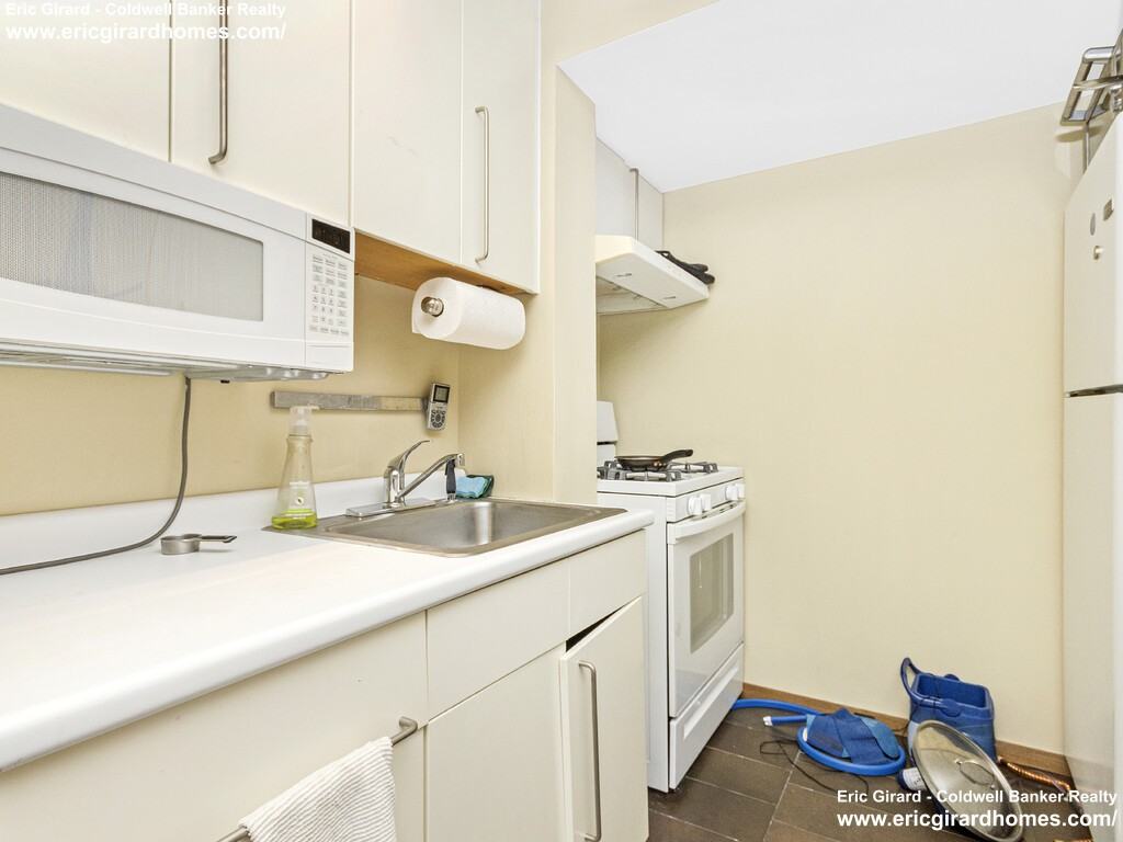 170 Rawson Rd #2 - Photo 2 of 8