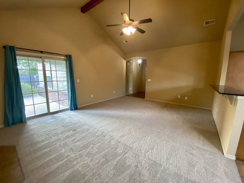 18617 E 48th Pl - Photo 2 of 21