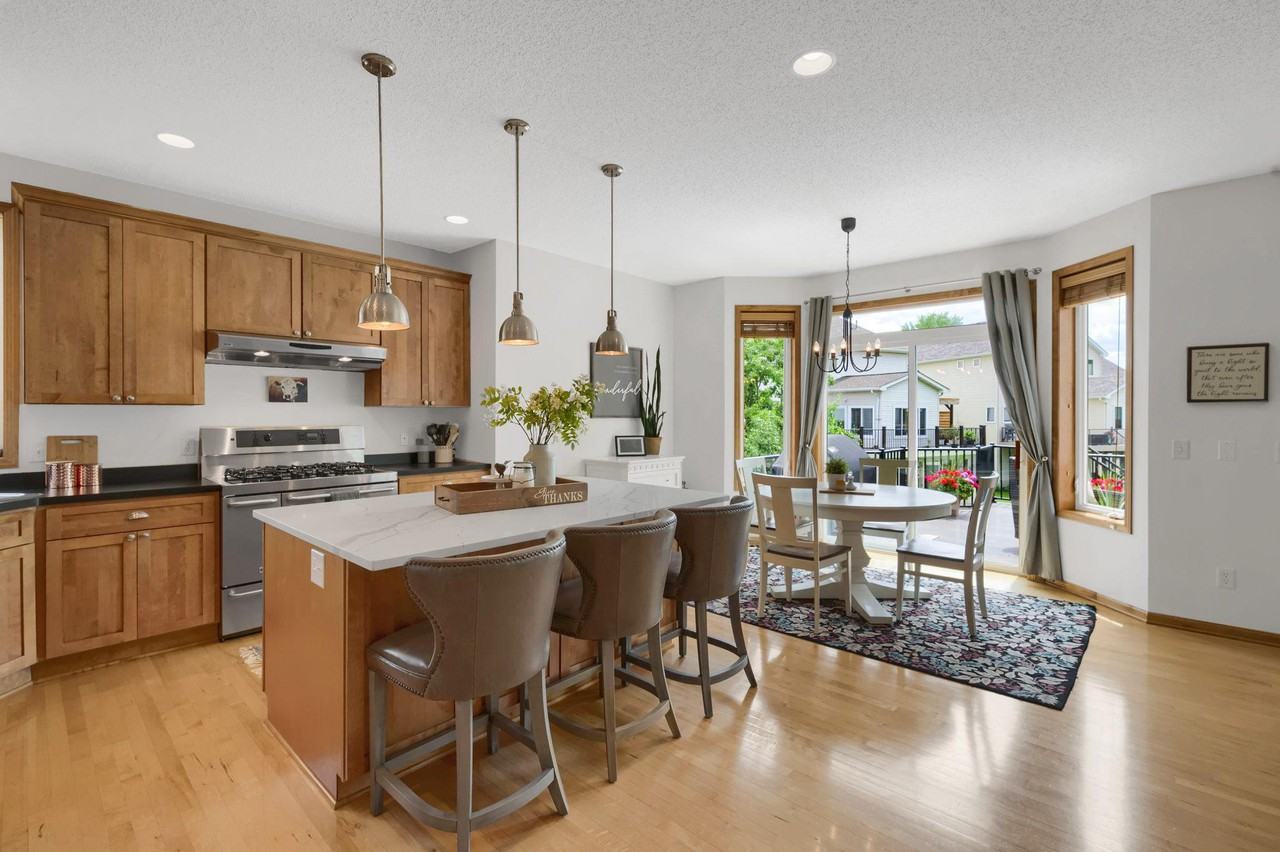 1803 Westchester Avenue - Photo 2 of 24