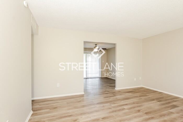 7343 W North Ln - Photo 3 of 15