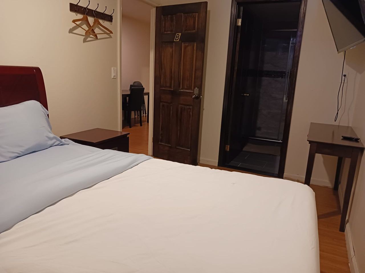 336 55th Street 4r - Photo 2 of 9