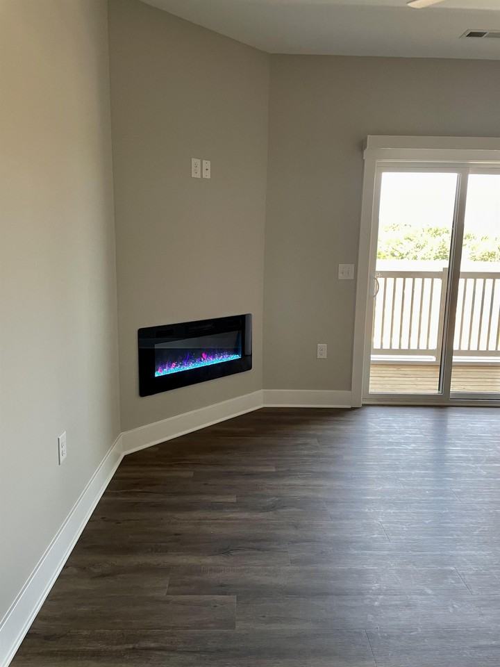 410 English Commons DriveBLDG B #208 - Photo 4 of 20