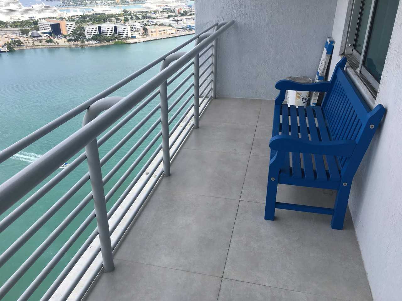 335 South Biscayne Boulevard - 3910Unit 3910 #3910 - Photo 4 of 6