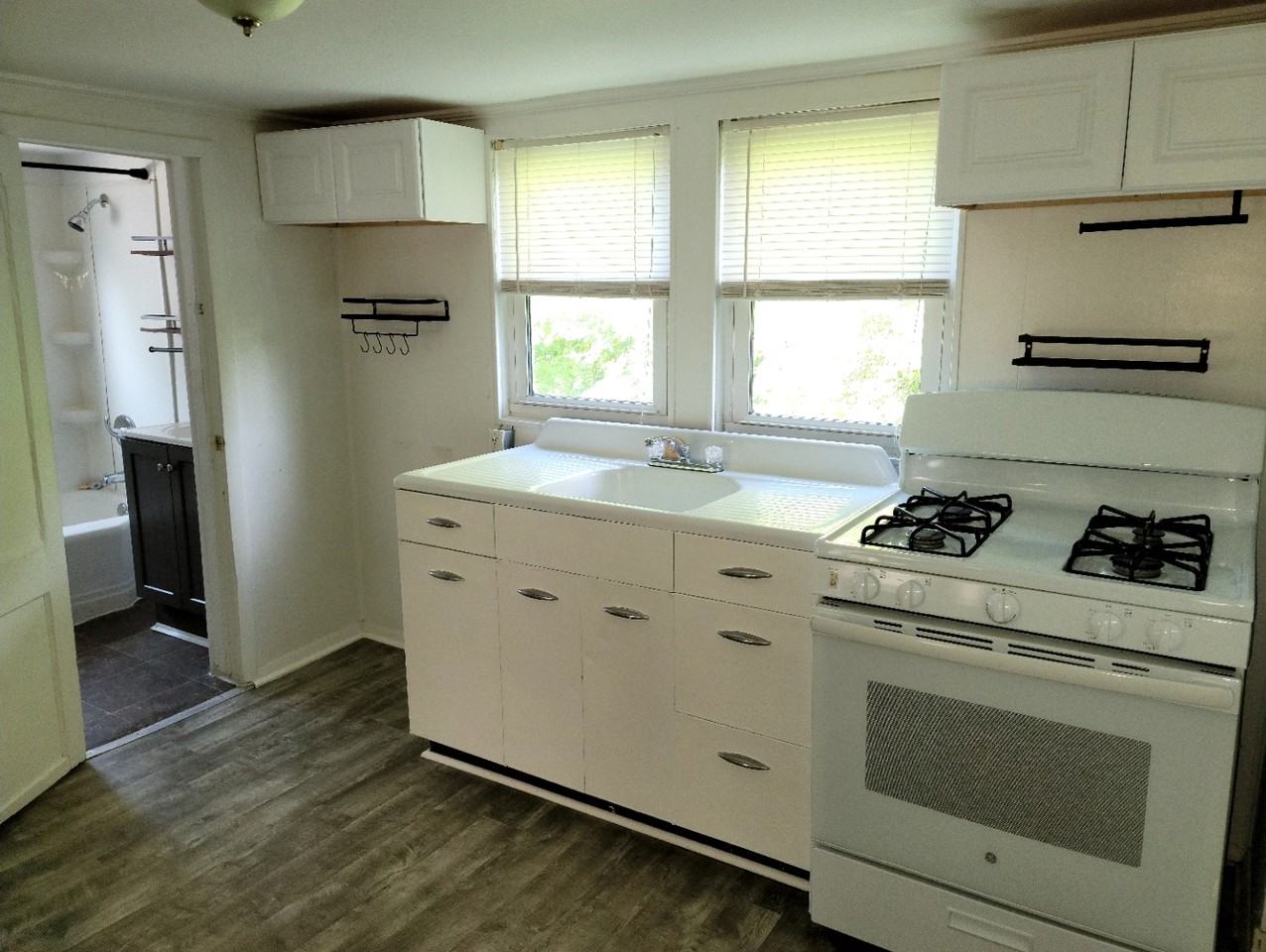 2001 Hall St #C - Photo 7 of 21