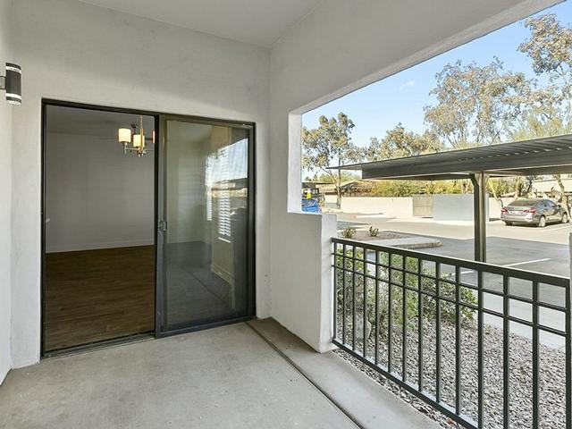 7611 S 36th St - Photo 7 of 17