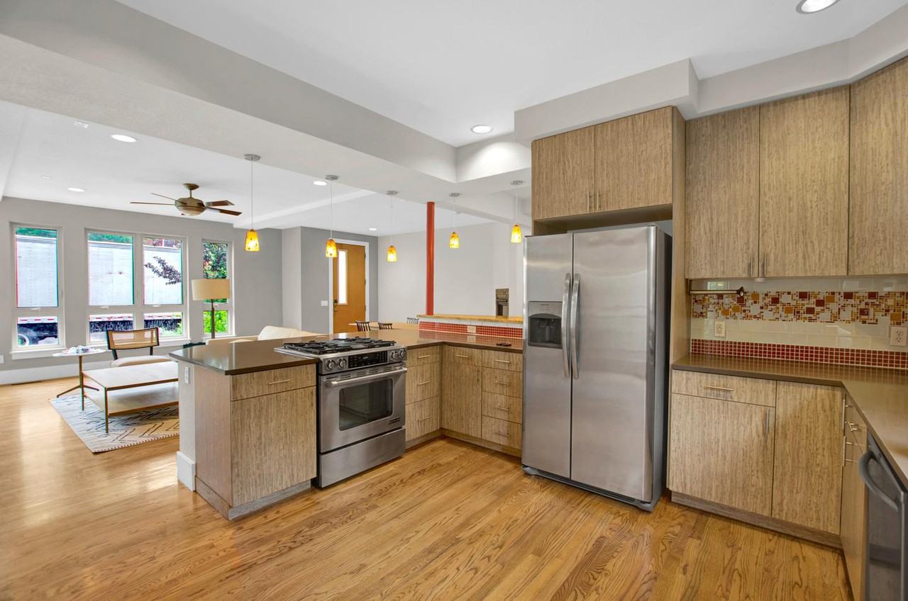 1541 E 25th Ave - Photo 6 of 25