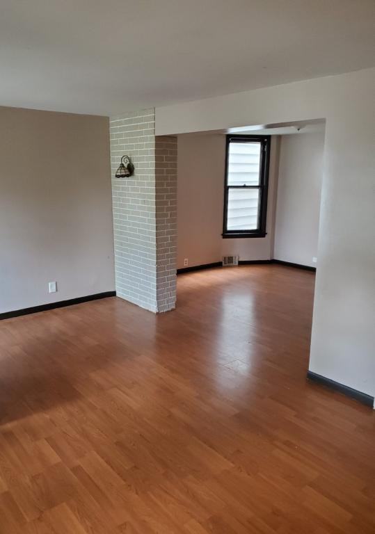 144 Congress St Lowr - Photo 2 of 8