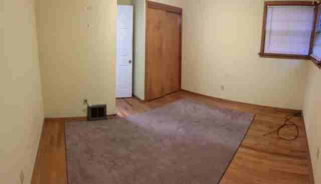 1834 W 35th St - Photo 2 of 21