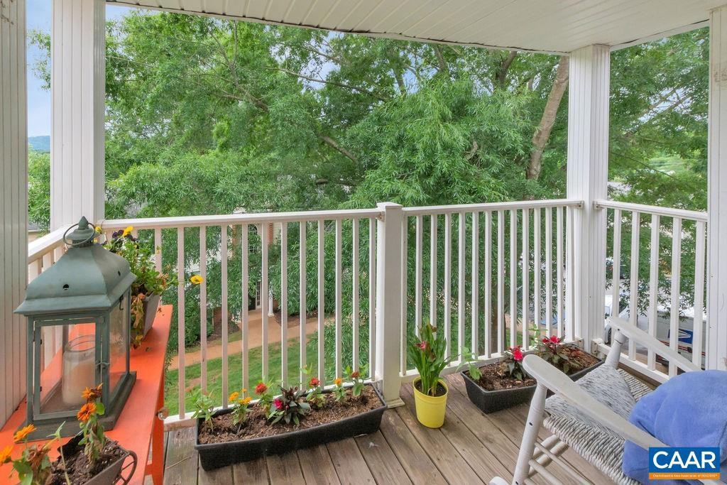 1242E Villa Lane - 1 #1 - Photo 2 of 18