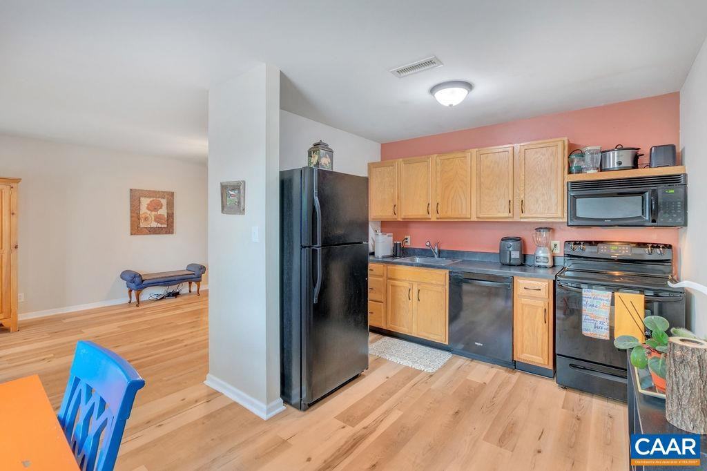 1242E Villa Lane - 1 #1 - Photo 4 of 18