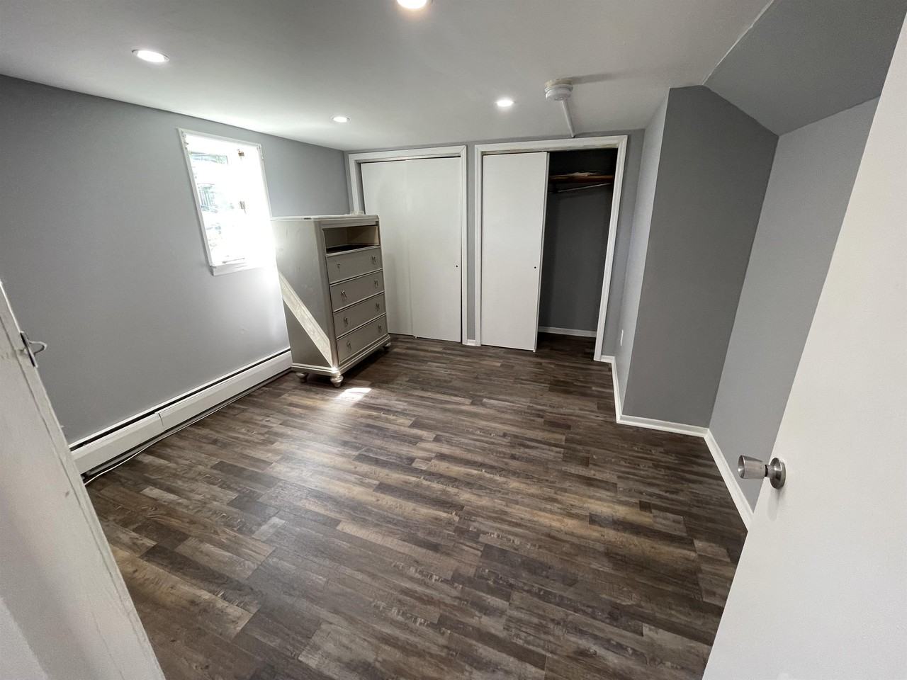 718 W Camplain Rd #1stFLWHITE - Photo 3 of 4
