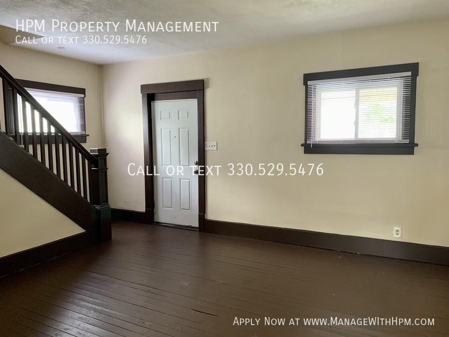 1714 Clark Ave Sw - Photo 2 of 14