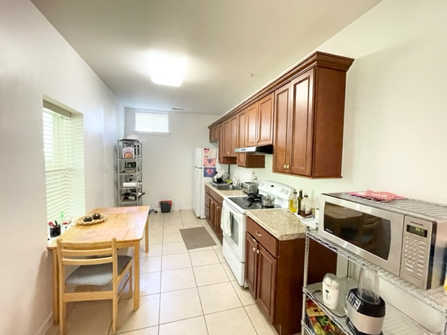 12205 Armat Ct #BS - Photo 3 of 10