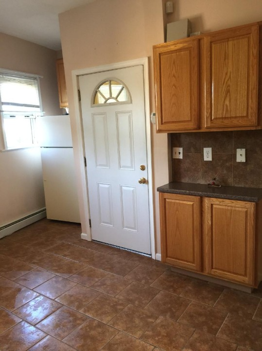 40 Hancock St - Photo 2 of 5