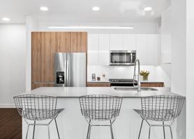 featured image of 313 W Wolf Point Plz #1-1