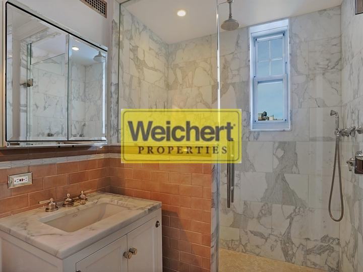 17 W 72nd St 810 - Photo 3 of 5