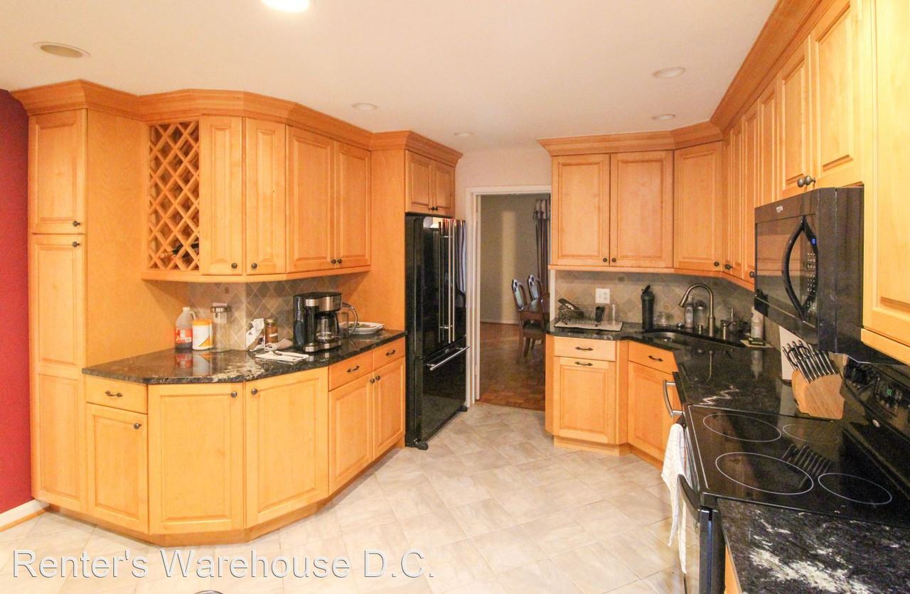 11733 Indian Ridge Rd - Photo 3 of 25