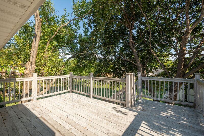 5315 Merced St - Photo 4 of 20