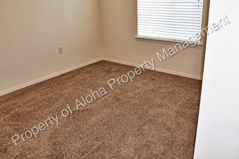 1035 W Pine Ave #4 - Photo 7 of 14