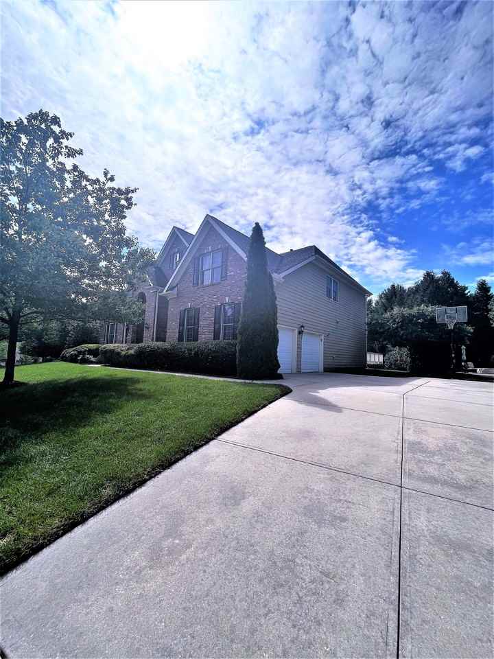 11524 Auldbury Way - Photo 2 of 22