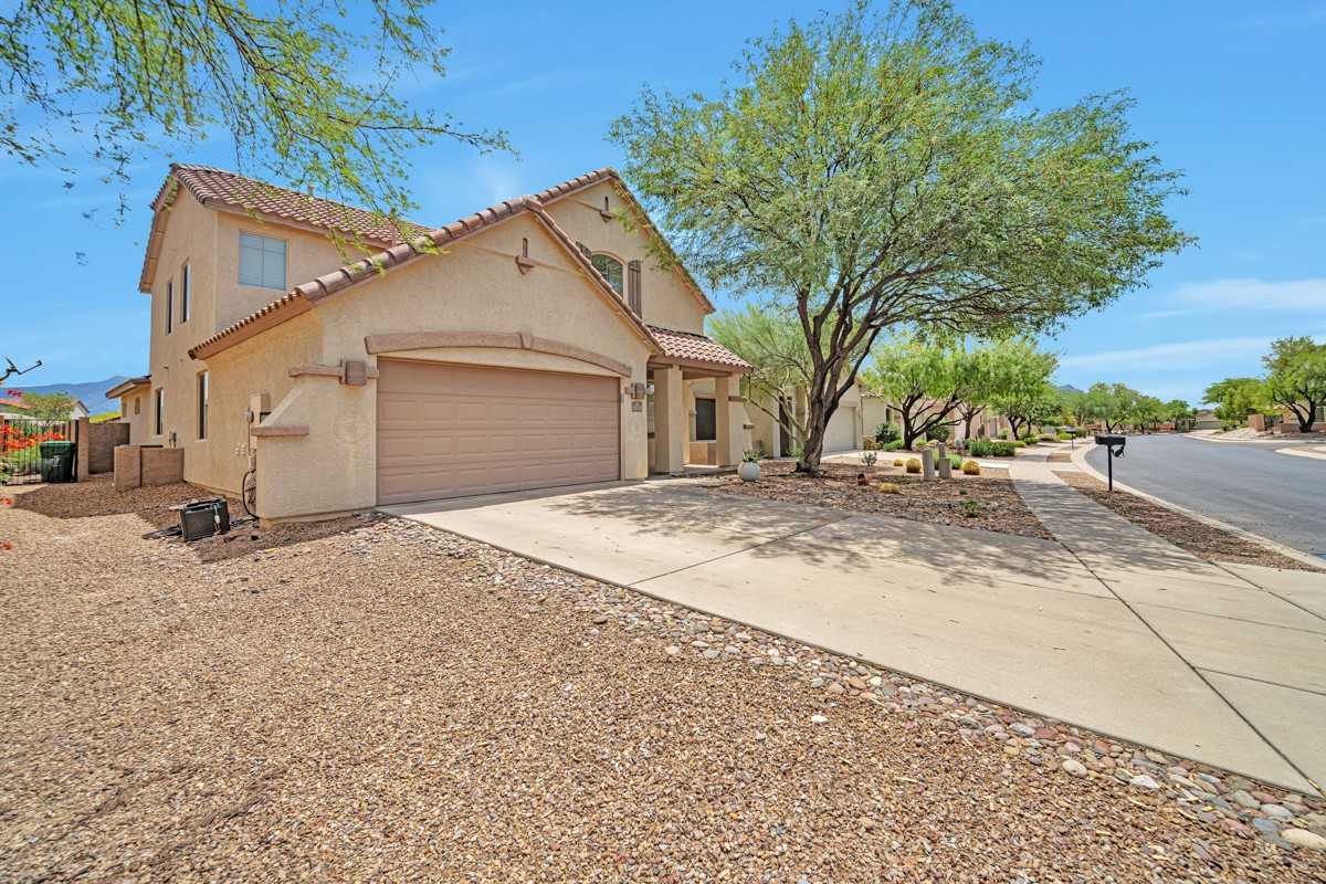 12920 N Salt Cedar Dr - Photo 3 of 25