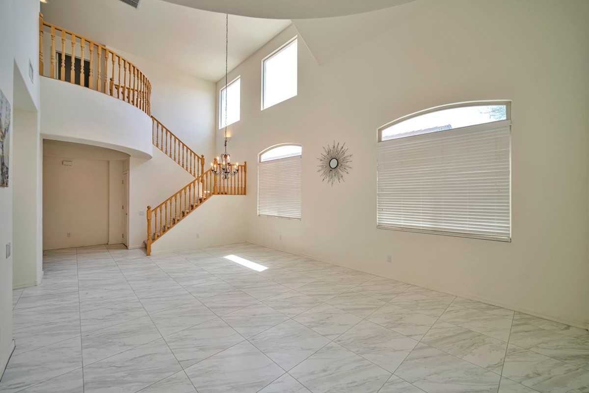 12920 N Salt Cedar Dr - Photo 4 of 25