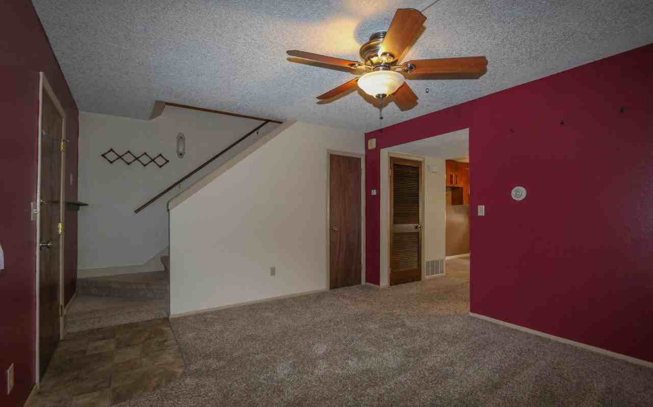 1819 16th St - Photo 2 of 10
