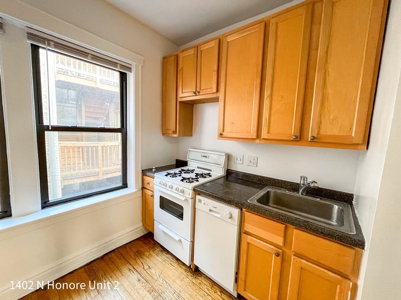 1400-12 N. Honore St. / 1501-07 N. Wicker Park Ave. - Photo 3 of 9