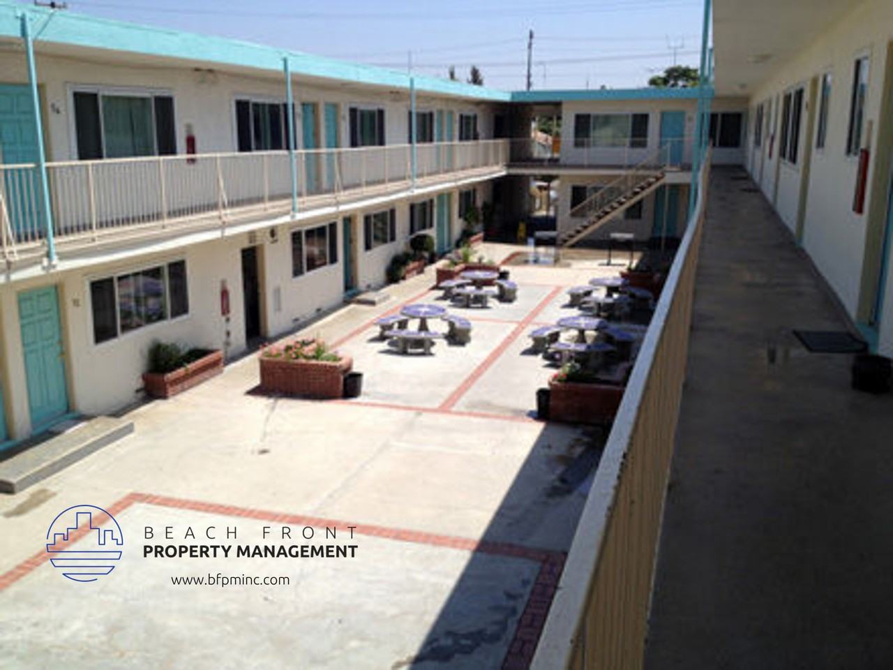 10305 Buford Ave. - Photo 4 of 19