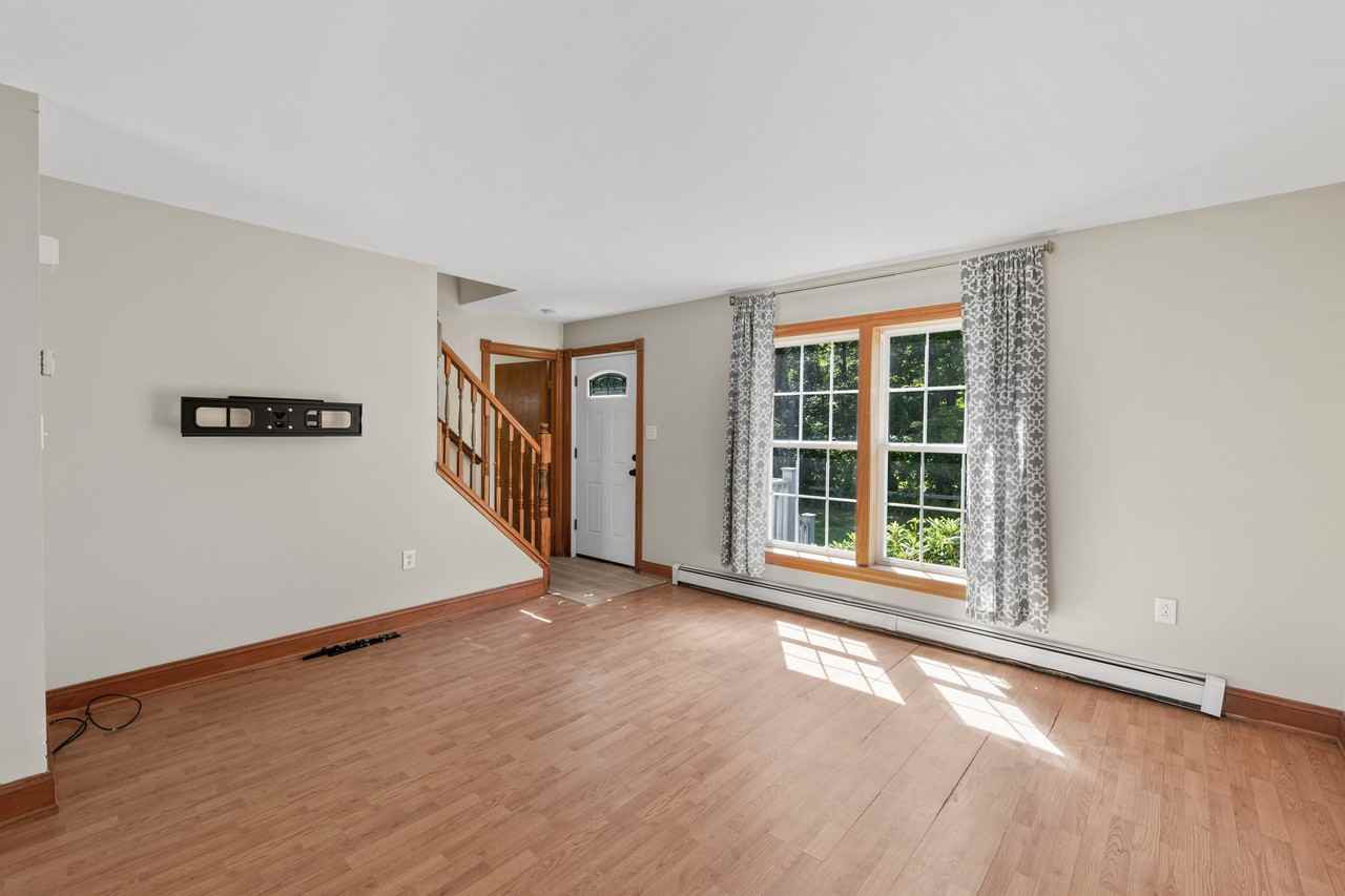 535 Locust Grove Rd #1 - Photo 3 of 28