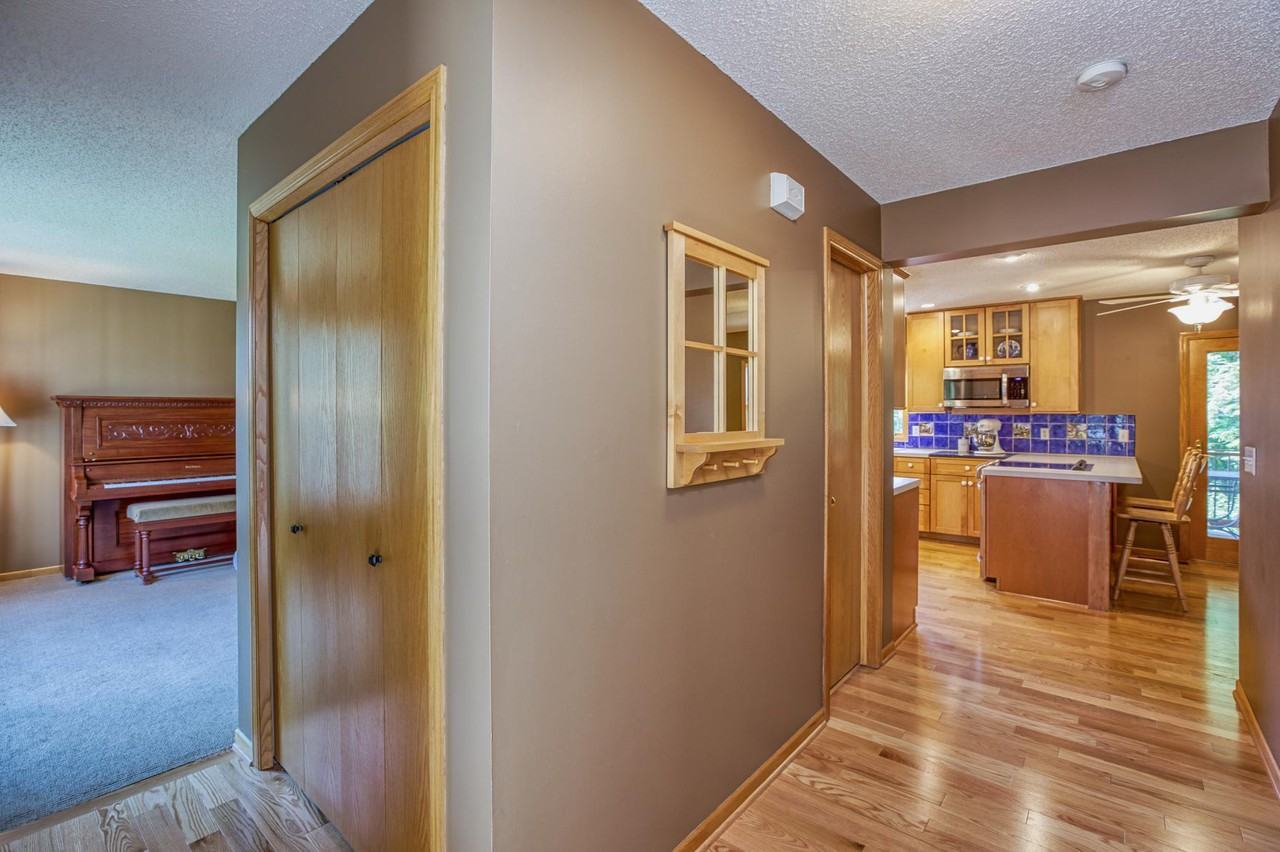 5049 Credit River Drive - Photo 2 of 24