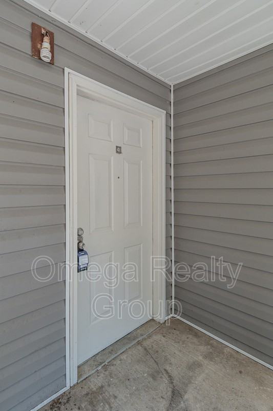 1701 14th Ave E #41 - Photo 3 of 35