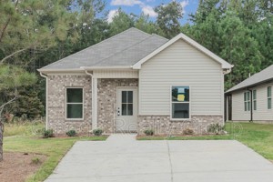 featured image of 200 Cedar Rdg