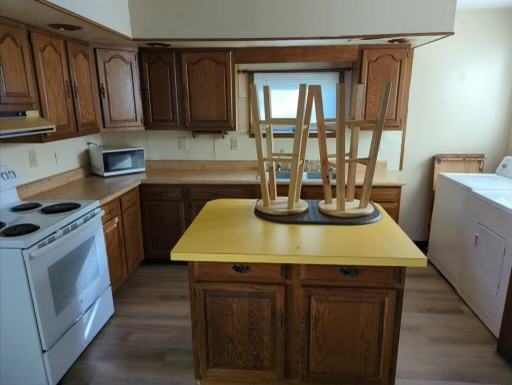 177 12th St - Photo 3 of 11