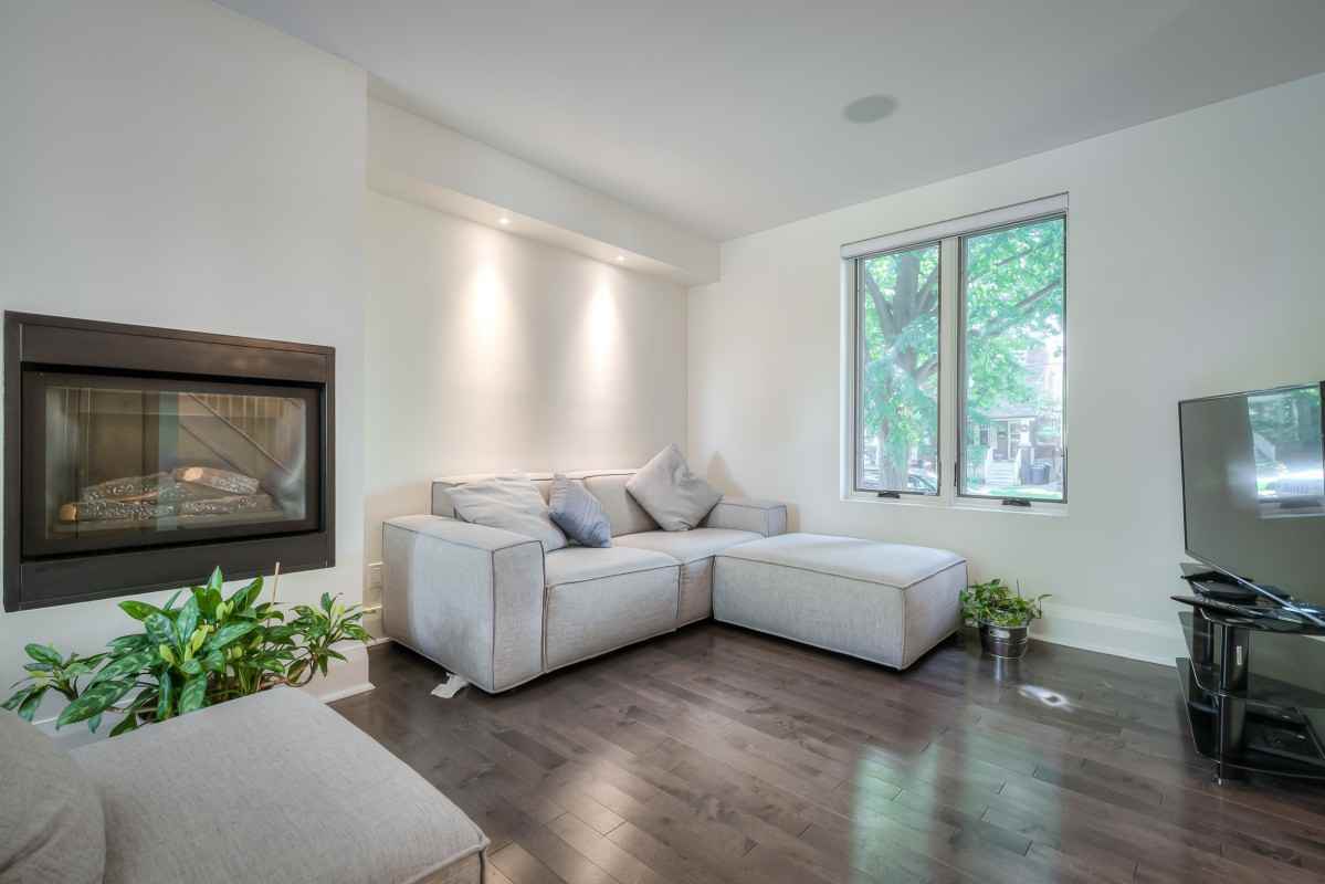 248 Strathmore Blvd - Photo 2 of 36