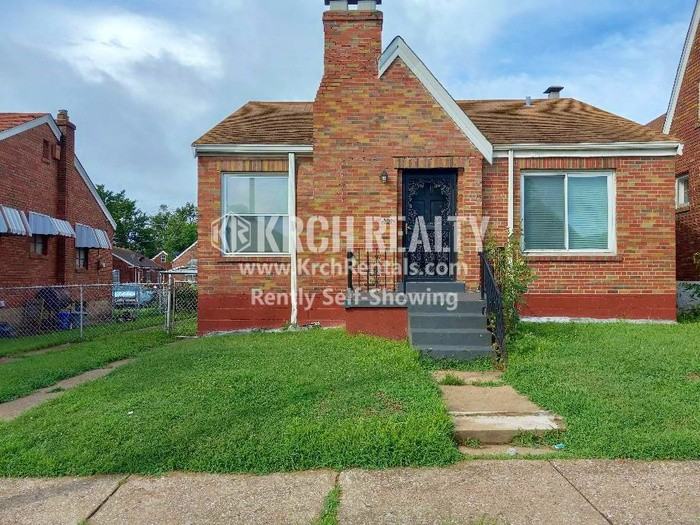 5902 Dressell Ave - Photo 2 of 8